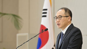 검찰총장 "선거 범죄, 방치하면 큰 범죄 돼&hellip;선거 폭력 엄정 대응"