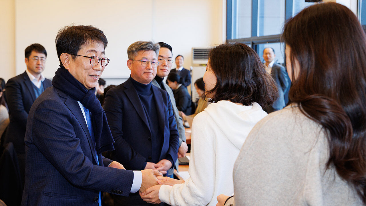 기자간담회에서 참석한 박상우 국토교통부 장관