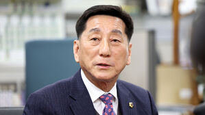 인천시의회 신임 의장에 이봉락 부의장 선출
