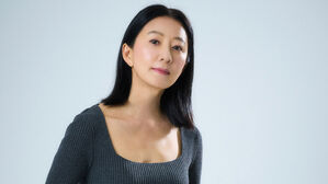 김희애 "멋진 여자 연기하며 대리만족&hellip;작은 역할도 환영"