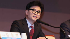 한동훈 "대통령과 오래된 사이&hellip;개인적 관계 낄 자리 없어"