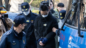 '테라 &middot; 루나' 권도형 측근 한창준 구속영장 발부