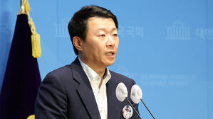 국민의힘 "민주당 의원평가 여론조사 업체들, 이재명과 인연"