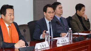 제3지대 4개 세력, 합당 합의&hellip;당명은 '개혁신당'