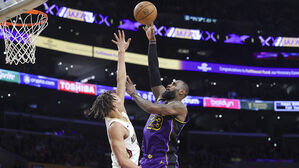 '전반에만 87점' NBA 레이커스, 뉴올리언스 제압