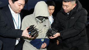 검찰, '46억 횡령 뒤 해외 도피' 건보공단 팀장 구속 기소