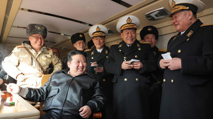 지난 14일 오전 김정은이 지도했다고 밝힌 신형 지상대해상 미사일 '바다수리-6'형 검수 사격 시험 (사진=조선중앙통신 홈페이지 캡처, 연합뉴스)