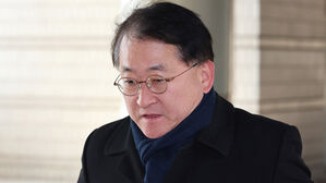 '김학의 출금 무죄' 차규근 "구치소서 인권 침해" 국가 손배소