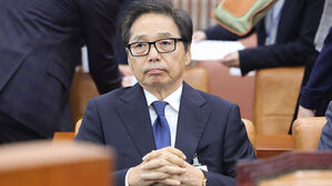 검찰, '임금체불 혐의' 박영우 대유위니아 회장 구속영장 청구