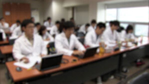 늘어난 의대 정원, 수도권 20% &middot; 비수도권 80% 배정 추진