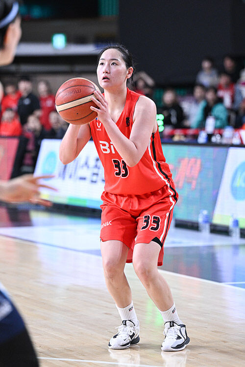 BNK의 한엄지 (사진=WKBL 제공, 연합뉴스)