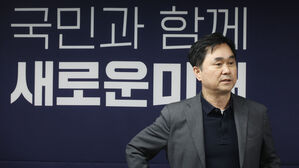 개혁신당 내홍 격화&hellip;"이준석, 통합정신 지켜야", "이견 있으면 표결"