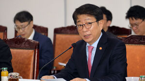 국토 장관 "1기 신도시 재건축 따른 이주단지 후보지 선정작업 중"