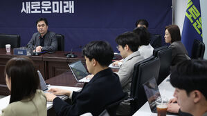 개혁신당 내홍격화&hellip;"이준석, 통합정신 깨", "이견 있으면 표결"