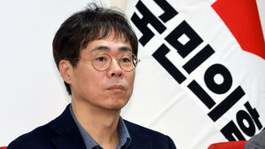 김경율 "임종석 평창동 주택, 호형호제하는 고향 기업인 회사 소유"