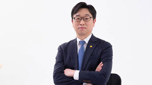 민주, '직장갑질119' 이용우 변호사 등 23&middot;24&middot;25호 인재 공개