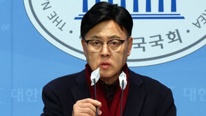 '컷오프 거론' 이명수, 경선 요구&hellip;"정치적 음모 그림자"