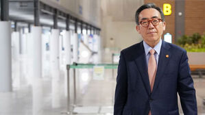 "한일 외교장관, 북한 문제 협력 합의"