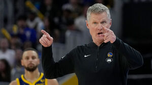 NBA 커 감독, 골든스테이트와 466억 원에 2년 계약 연장