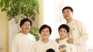 10살 &middot; 15개월 두 아이 엄마, 뇌사 장기 기증으로 5명에 생명 나눠