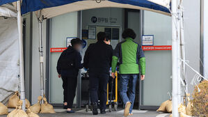 "길에서 2시간" 전공의 이탈로 부산서 구급차 이송 지연 42건
