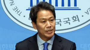 '컷오프' 임종석, 지도부에 재고 요청&hellip;"답 듣고 거취 표명"