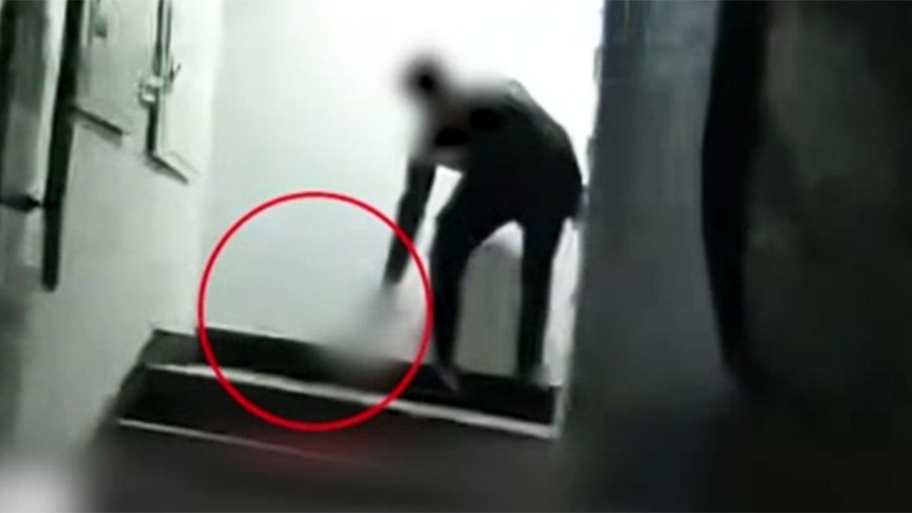 주택가 골목서 금품 뺏으려 흉기 들고 배회한 남성