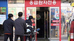 대형병원 회송 환자, 의료공백 기간 17.2% 늘었다&hellip;3.3배 급증도