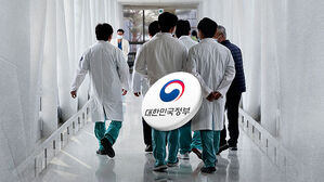 시한 앞두고 전공의 294명 복귀&hellip;복지부 대화 제안