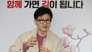 한동훈 "새 술은 새 부대? 이재명의 물갈이는 구정물 공천"