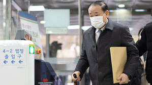 SPC 황재복 대표 구속 심사&hellip;민주노총 탈퇴 강요 &middot; 뇌물 혐의