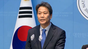 임종석 "당 결정 수용"&hellip;이낙연, 곧 '출마' 기자회견
