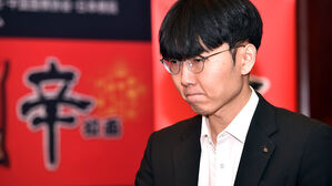 '농심배 역전 우승' 이끈 신진서, 51개월 연속 한국바둑 랭킹 1위