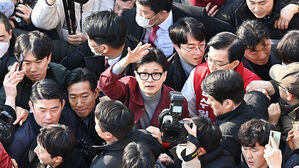 '0석' 수원 찾은 한동훈 "민주당이 뭘 해줬나&hellip;우린 능력 있다"
