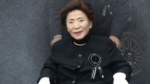 김영삼 전 대통령 부인 손명순 여사 별세