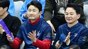 경찰 "이천수 폭행 &middot; 협박 가해자는 60대 &middot; 70대 남성&hellip;곧 소환"