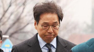 '398억 원 임금체불' 박영우 대유위니아 회장 구속기소