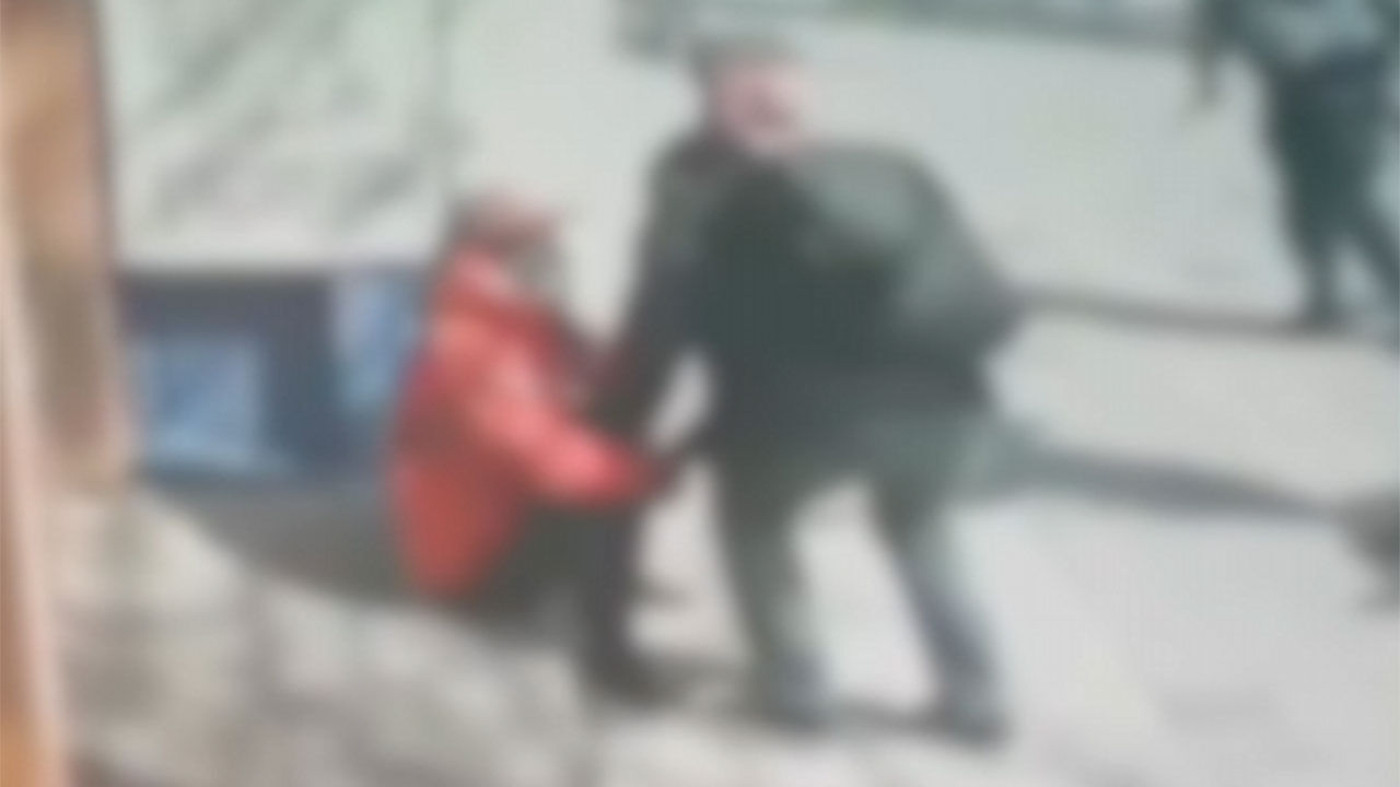 서울 강북구 한 과일 가게, 흉기 난동 부리며 거리 활보한 50대 남성