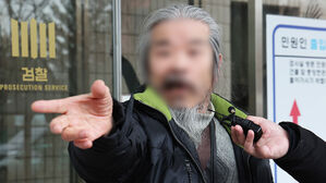 검찰, 거주지 무단이탈 조두순에 징역 2년 구형&hellip;"재범 위험 커"