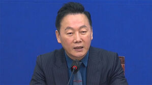 정봉주, '목발 경품' 사과했다더니&hellip;"연락도 못 받아"