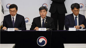 정부 "4차 방류 어제 완료…내달부터 내년 3월까지 7차례 방류"