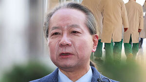 "정권 퇴진 운동" 격한 반발&hellip;전공의 참여 첫 공동 회의
