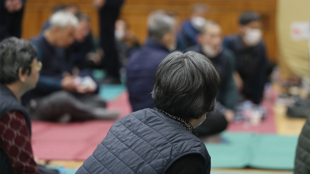 산불로 대피한 인근 요양원 입소자 (사진=연합뉴스)