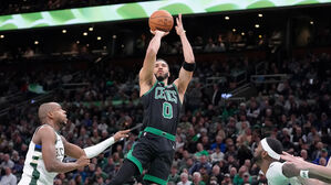 '테이텀 31점' NBA 보스턴, 밀워키에 승리