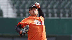 '12년 만에 뜬다' 한화 류현진, KBO 개막전 선발