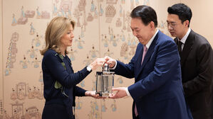 미 JFK재단, 윤 대통령에 '용기있는 사람들 상' 수여