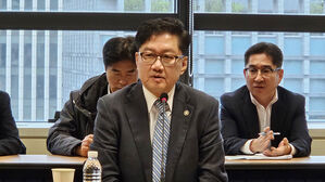 혁신본부장 "R&D 비효율 있는 부분 과감히 예산 뺄 수 있어"