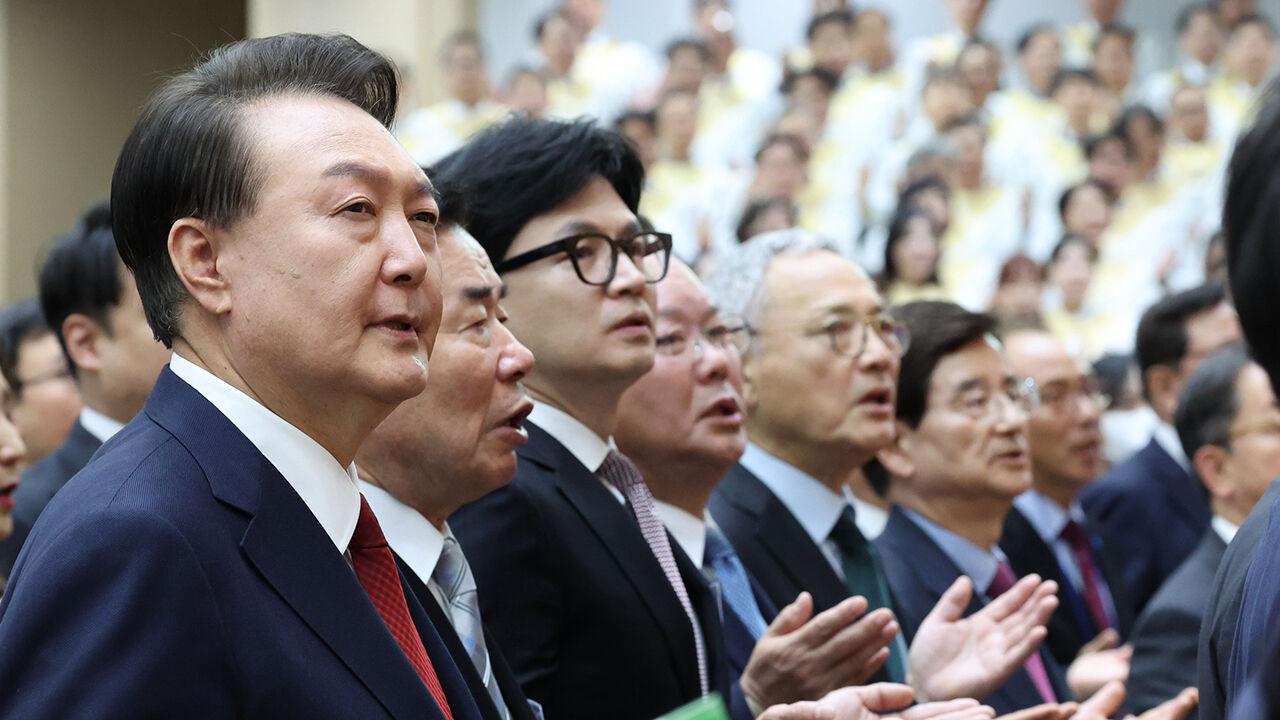 찬송가 부르는 윤석열 대통령 (사진=연합뉴스)