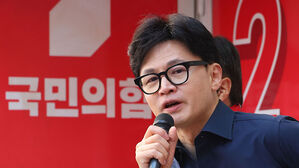 한동훈, 의대 증원에 "국민 건강 직결됐기에 숫자 매몰될 문제 아냐"
