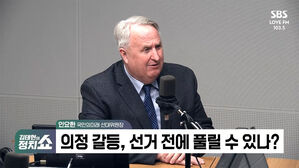 [정치쇼] 인요한 "尹 대국민 담화? 사막에 비&hellip;저도 오늘부터 스탠스 바꿀 것"